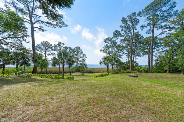 Backyard, Exterior, Water