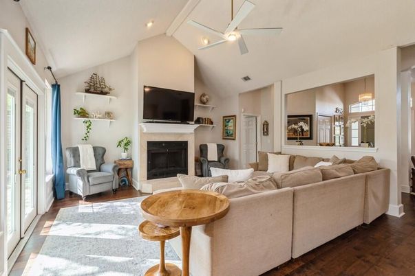 Fireplace, Interior, Living room, Pendant Lights, Recessed Lighting, Wood Texture Flooring