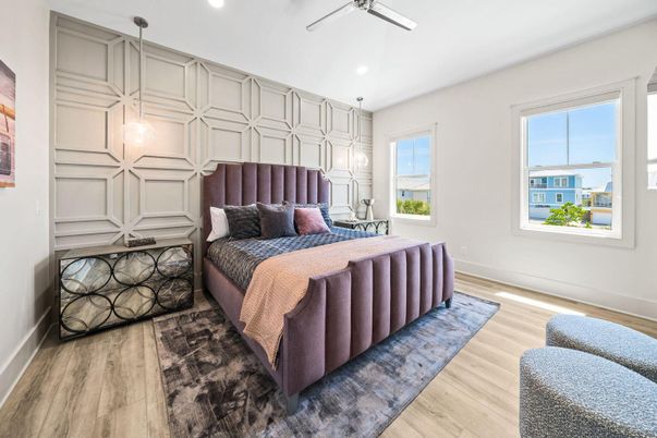 Bedroom, Interior, Pendant Lights, Recessed Lighting, Wood Texture Flooring