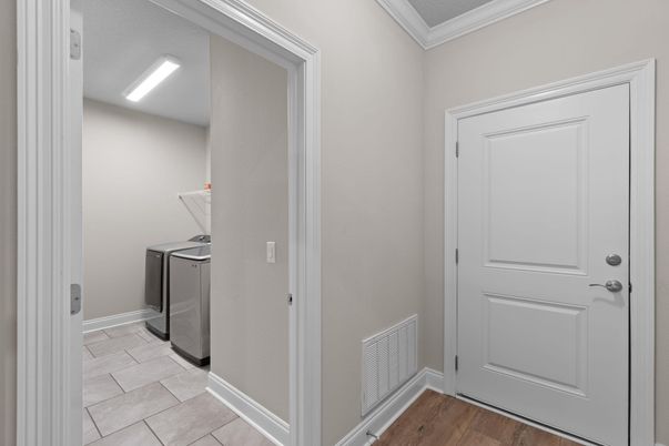 Interior, Washer, Wood Texture Flooring