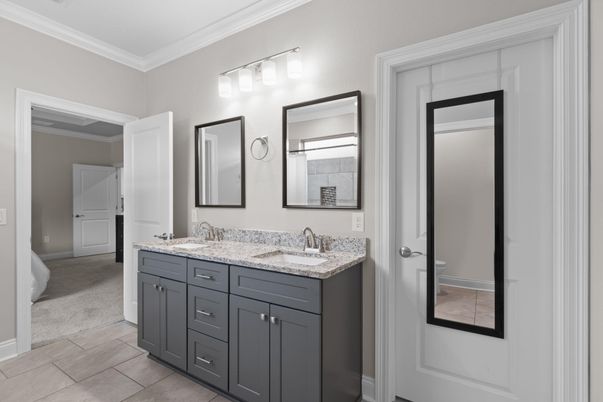 Bathroom, Dual Sink Vanities, Interior