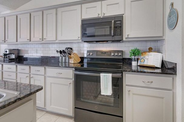Interior, Kitchen, Stainless Steel Appliances