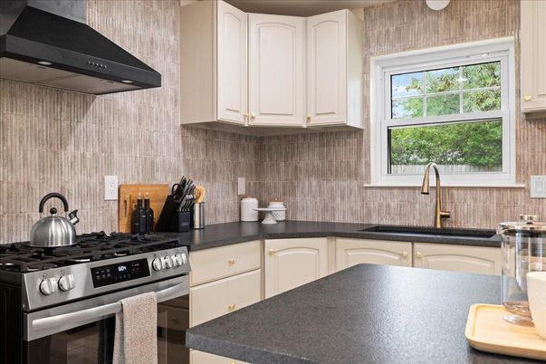 Interior, Kitchen, Stainless Steel Appliances