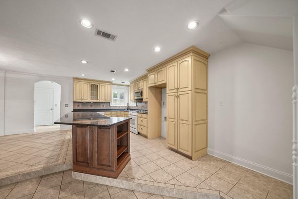 Interior, Kitchen, Recessed Lighting