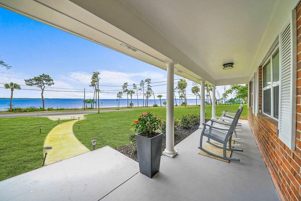 Backyard, Exterior, Water