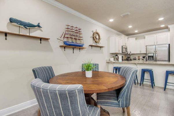 Dining room, Interior, Kitchen, Recessed Lighting, Stainless Steel Appliances, Wood Texture Flooring