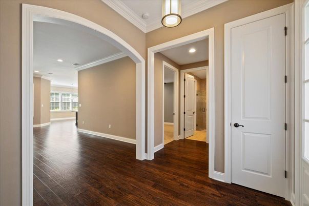 Interior, Pendant Lights, Recessed Lighting, Wood Texture Flooring