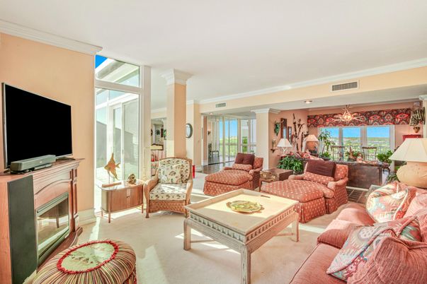 Dining room, Fireplace, Interior, Living room, Water
