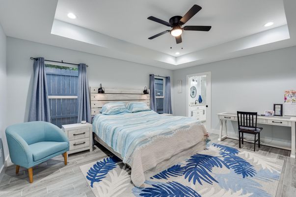 Bedroom, Home Office, Interior, Recessed Lighting, Wood Texture Flooring