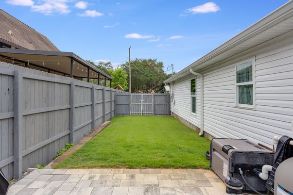 Backyard, Exterior