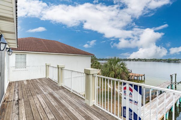 Exterior, Lake, Water