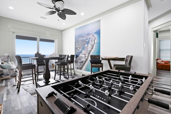 Dining room, Game Room, Interior, Recessed Lighting, Water, Wood Texture Flooring