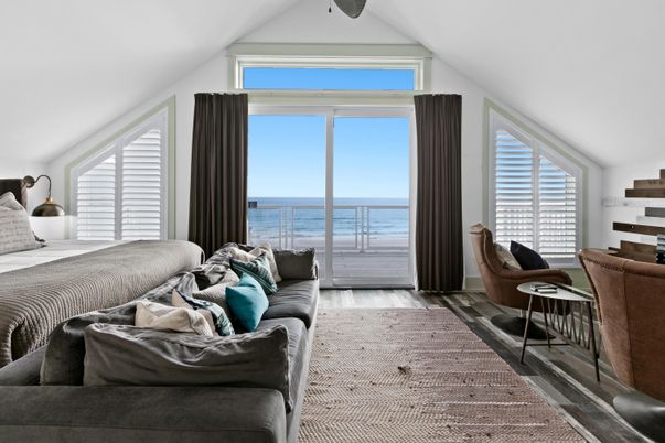 Bedroom, Interior, Living room, Water, Wood Texture Flooring