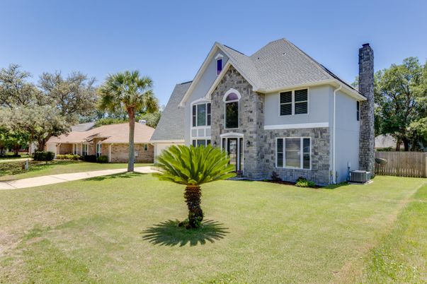 Backyard, Exterior, Facade, French Provincial