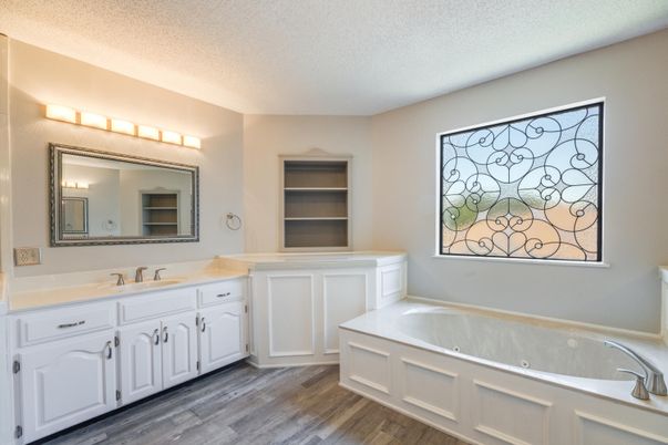 Bathroom, Dual Sink Vanities, Interior, Wood Texture Flooring