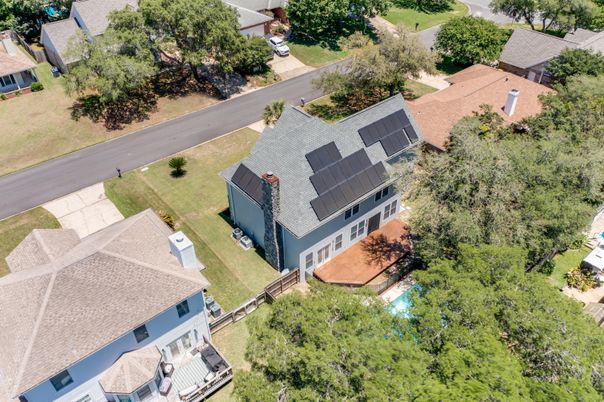 Exterior, Drone