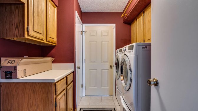 Interior, Washer