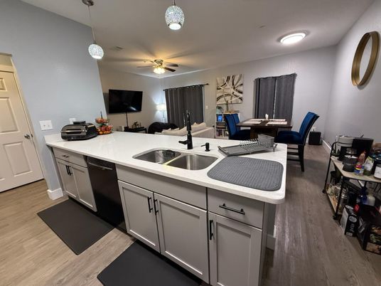 Dining room, Interior, Kitchen, Pendant Lights, Recessed Lighting, Wood Texture Flooring