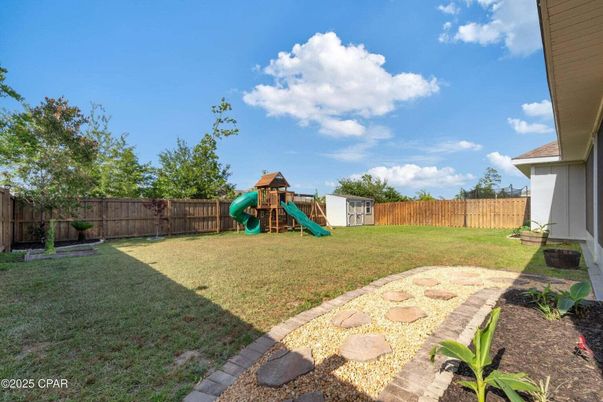Backyard, Exterior, Playground