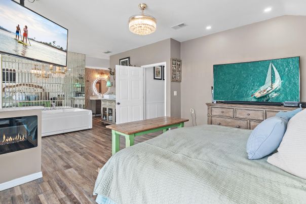 Bedroom, Interior, Recessed Lighting, Wood Texture Flooring