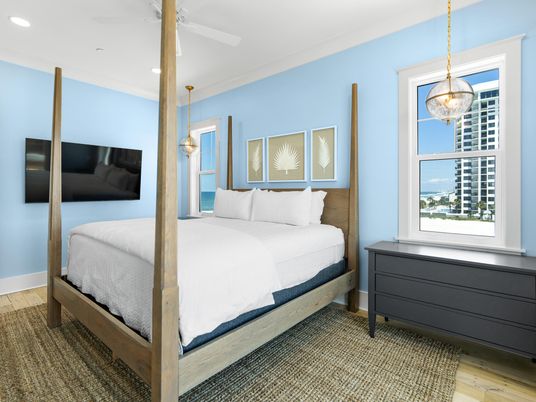 Bedroom, Interior, Pendant Lights, Recessed Lighting, Wood Texture Flooring