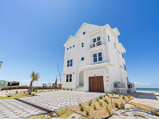 Attached, Exterior, Facade, Water, Farmhouse