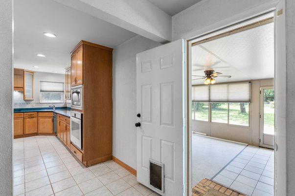 Interior, Kitchen, Recessed Lighting