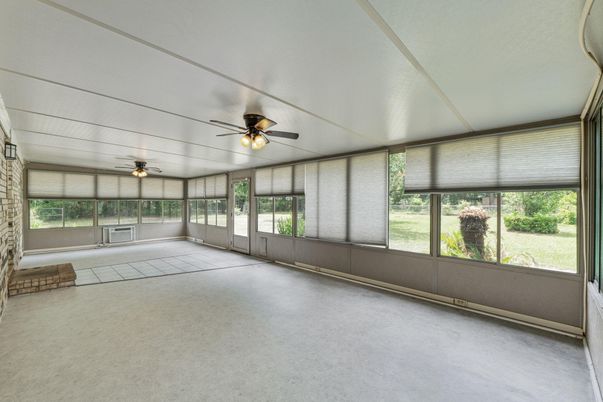 Empty room, Interior, Sun Room