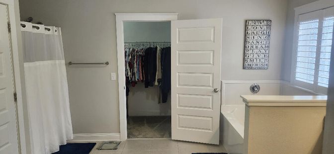 Interior, Walk-in Closets