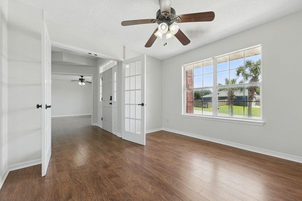 Empty room, Interior, Wood Texture Flooring