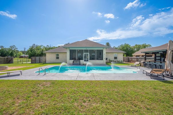 Backyard, Exterior, Pool