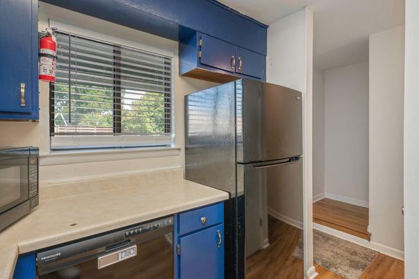 Interior, Kitchen, Stainless Steel Appliances, Wood Texture Flooring