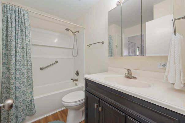 Bathroom, Interior, Wood Texture Flooring