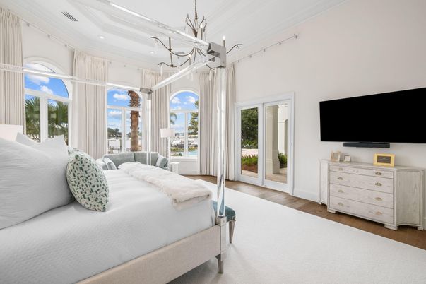 Bedroom, Interior, Pendant Lights, Recessed Lighting, Wood Texture Flooring
