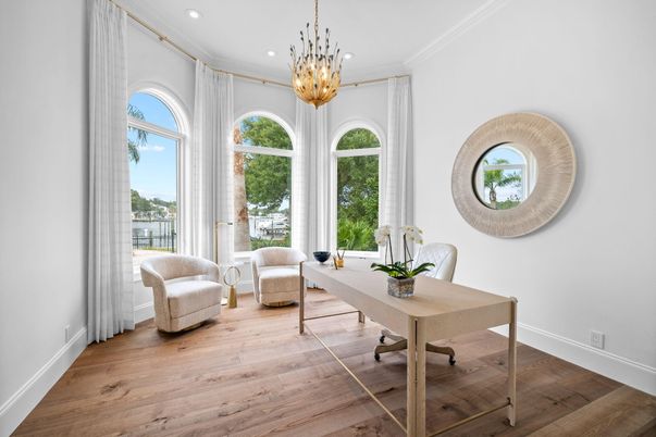 Home Office, Interior, Pendant Lights, Recessed Lighting, Wood Texture Flooring