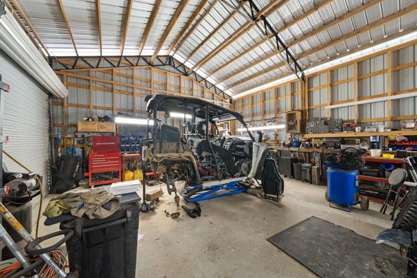 Garage, Interior