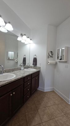 Bathroom, Dual Sink Vanities, Interior
