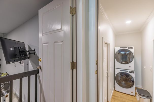 Interior, Recessed Lighting, Utility Closets, Washer, Wood Texture Flooring