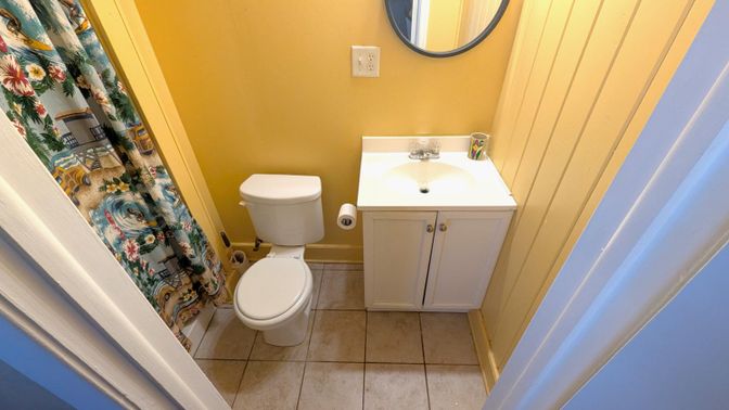 Bathroom, Interior
