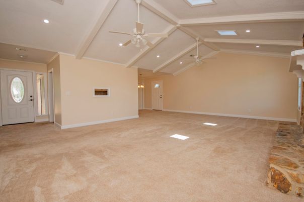 Empty room, Interior, Recessed Lighting