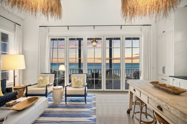 Interior, Living room, Water