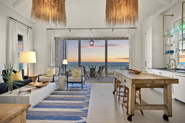 Interior, Living room, Water