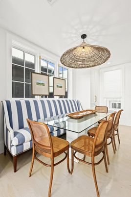 Dining room, Interior, Recessed Lighting