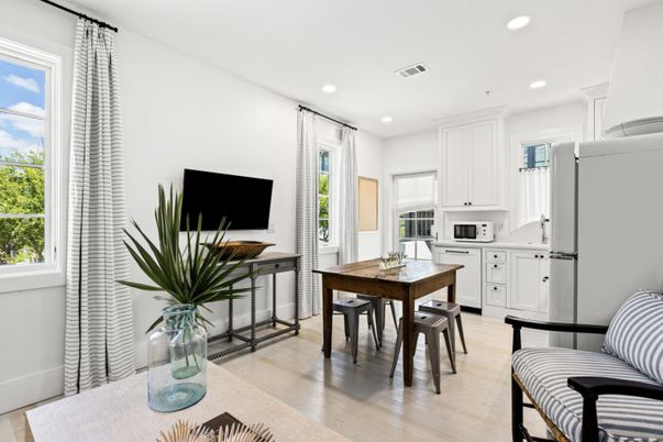 Dining room, Interior, Kitchen, Recessed Lighting, Wood Texture Flooring