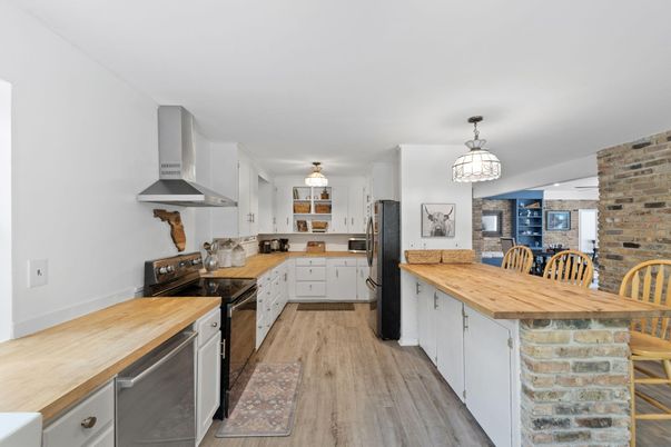Interior, Kitchen, Stone Walls, Wood Texture Flooring