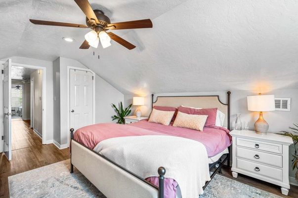 Bedroom, Interior, Recessed Lighting, Wood Texture Flooring
