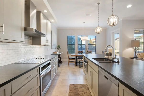 Dining room, Interior, Kitchen, Pendant Lights, Recessed Lighting, Stainless Steel Appliances