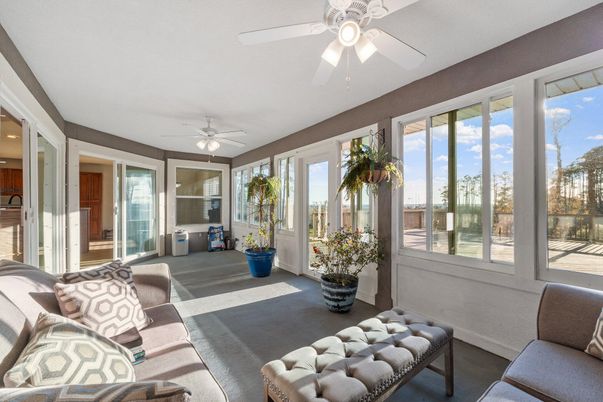Interior, Living room, Sun Room, Water
