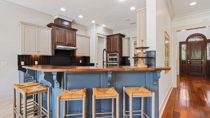 Interior, Kitchen, Recessed Lighting, Wood Texture Flooring