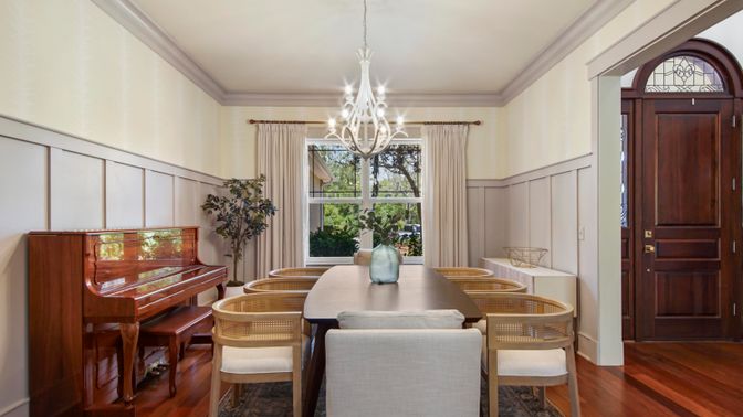 Chandelier, Dining room, Interior, Piano, Wood Texture Flooring